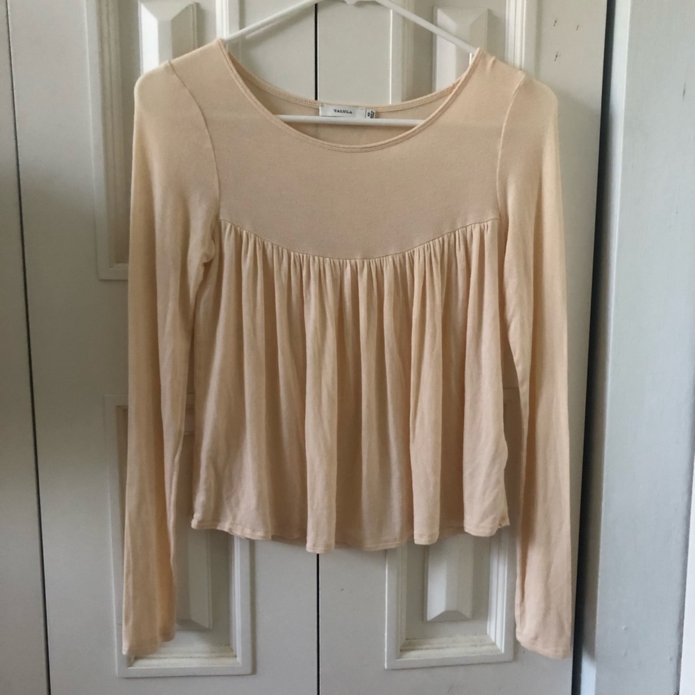 Aritzia Talula Light Pink Long Sleeve Blouse